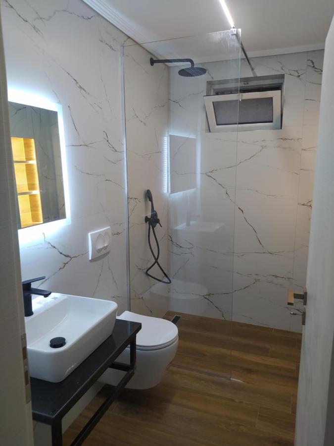 Lighting Jasminum Apartment Sarande Exterior photo